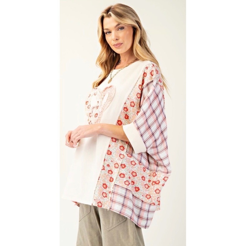 EASEL PRINT MIX HEART PEACE PATCH TERRY KNIT TOP SZ L